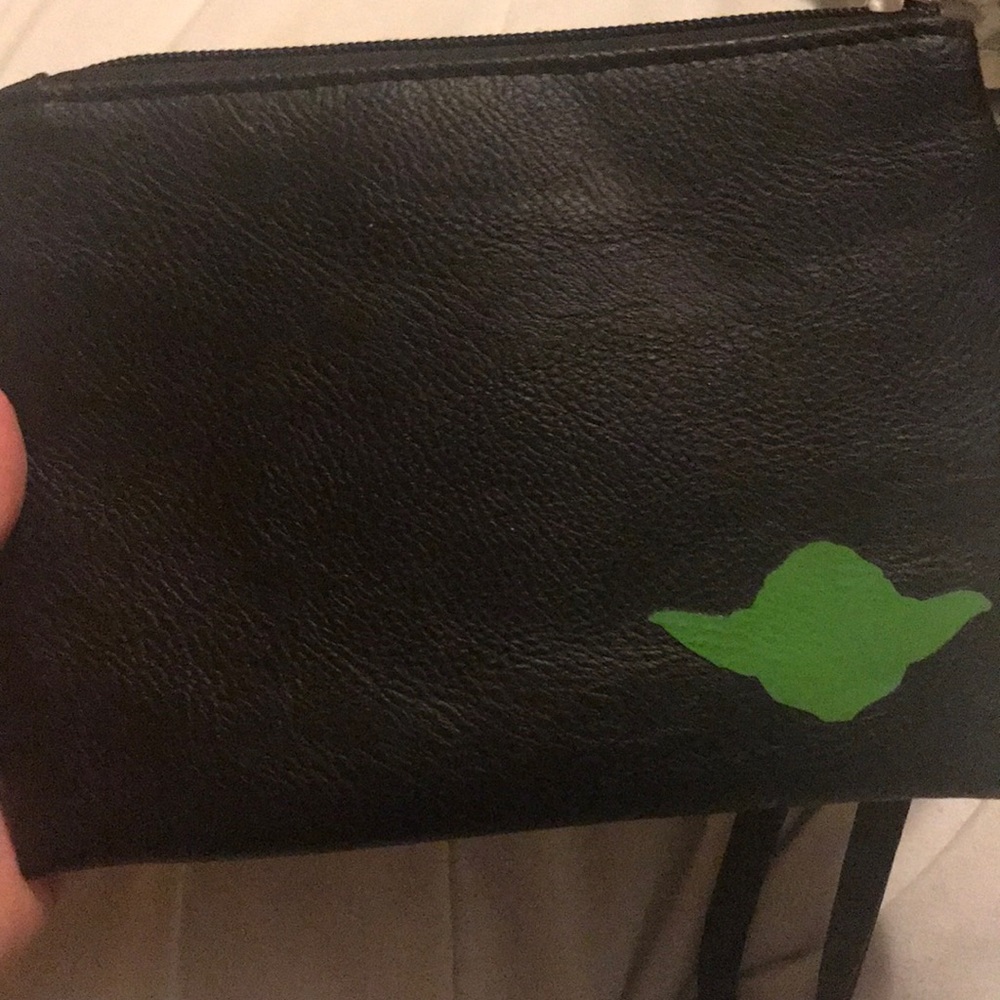 Her Universe - Star Wars Wristlet